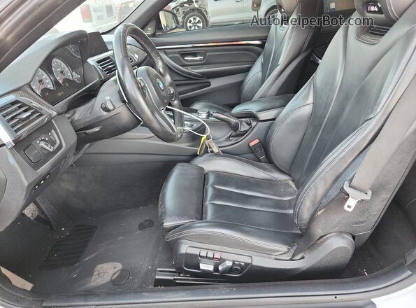 WBS4Z9C07L5R43784 2020 BMW M4 Белый Вид салона спереди