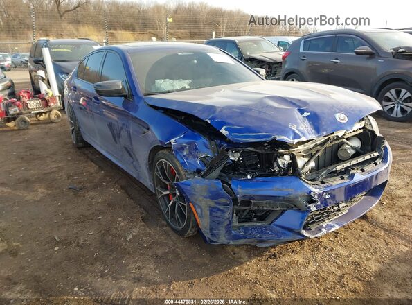 WBS83CH06PCL40075 2023 BMW M5 Синий Передняя правая четверть