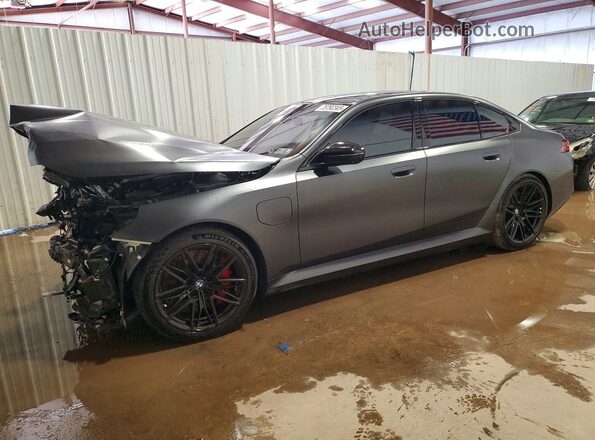 WBS83FK00TCU95547 2026 BMW M5 Черный Передняя левая четверть