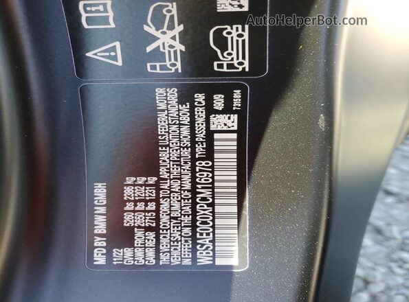 WBSAE0C0XPCM16978 2023 BMW M8 Черный Вид наклейки с VIN-кодом
