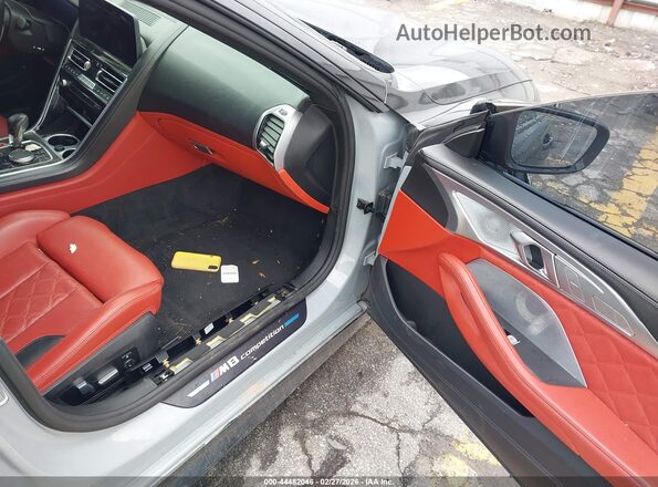 WBSGV0C06PCL37737 2023 BMW M8 Black Widok wnętrza z przodu