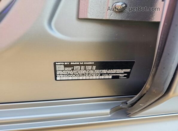 WBSGV0C07LCE47872 2020 BMW M8 Gray Widok komory silnika