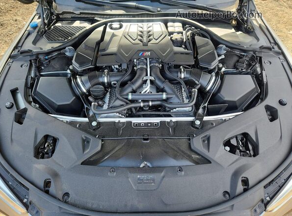 WBSGV0C07LCE47872 2020 BMW M8 Gray Widok wnętrza z tyłu