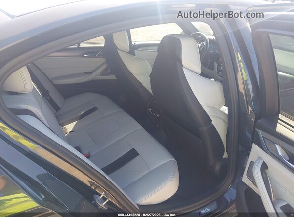 WBSJF0C54JB282104 2018 BMW M5 Black Вид наклейки з VIN-кодом