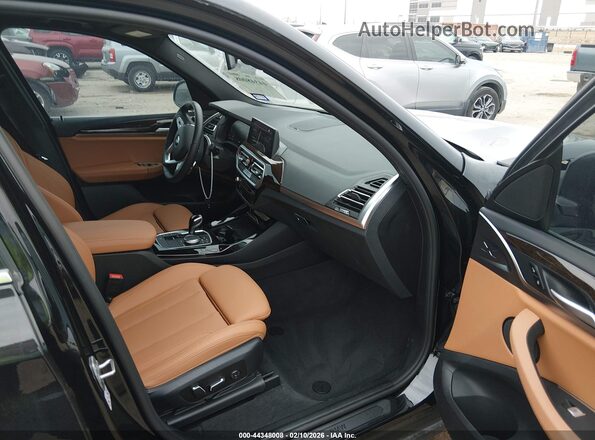 WBX57DP0XRN308357 2024 BMW X3 Black Vista interior delantera