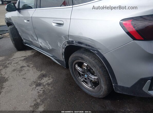 WBX73EF01R5007486 2024 BMW X1 Silver Vista frontal