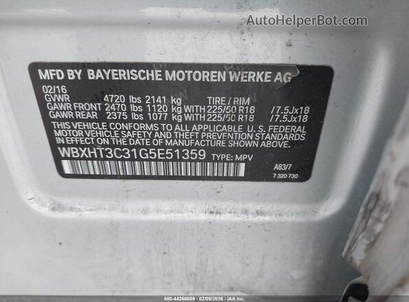 WBXHT3C31G5E51359 2016 BMW X1 Серебряный Вид подкапотного пространства