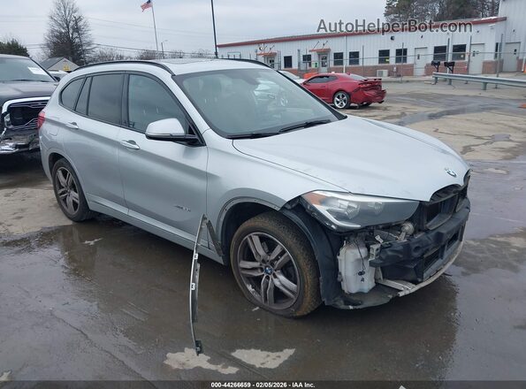 WBXHT3C31G5E51359 2016 BMW X1 Серебряный Передняя правая четверть