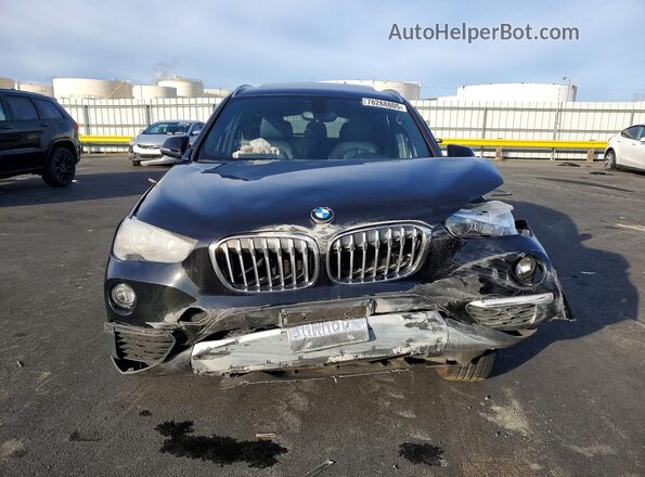 WBXHT3C33H5F73660 2017 BMW X1 Black Widok z przodu