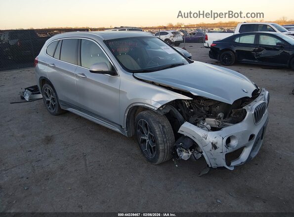 WBXHT3C34J5L34105 2018 BMW X1 Silver Передня права чверть