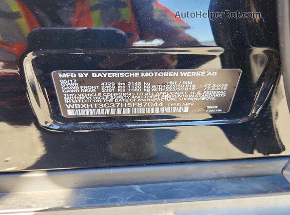 WBXHT3C37H5F87044 2017 BMW X1 Black Widok wnętrza 360 stopni