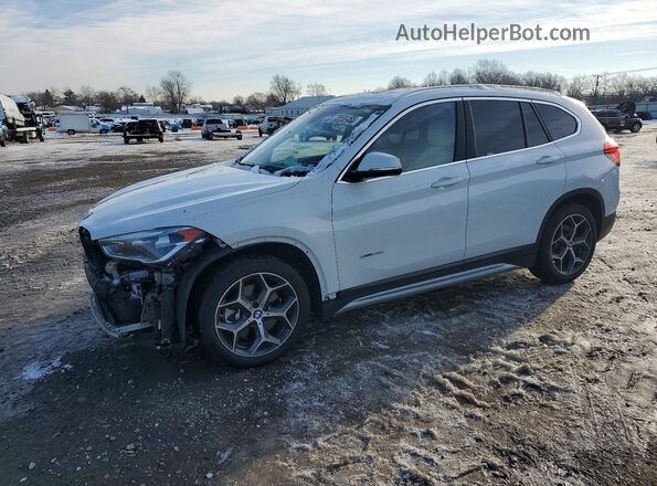 WBXHT3C39H5F70651 2017 BMW X1 White Передня ліва чверть