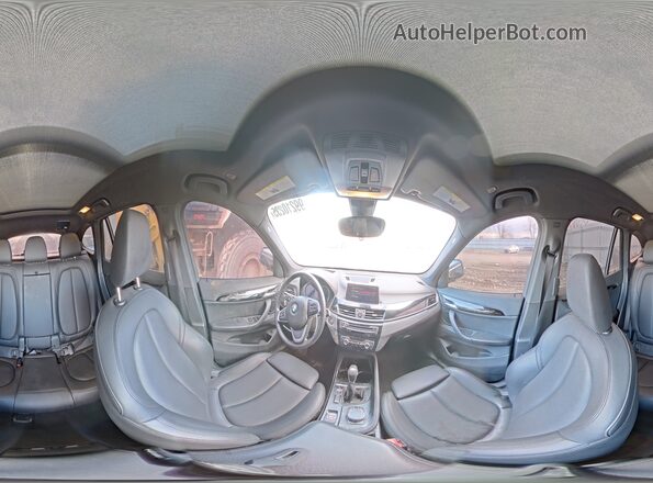 WBXHT3C59K5L90477 2019 BMW X1 Charcoal Widok wnętrza 360 stopni