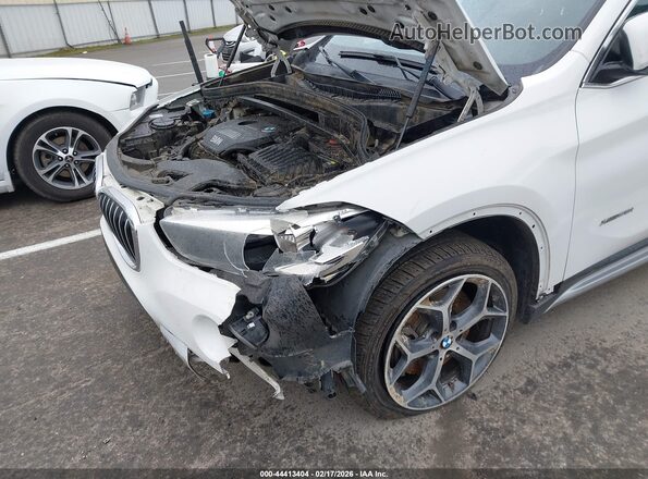 WBXHT3Z30J4A66475 2018 BMW X1 Белый Вид спереди