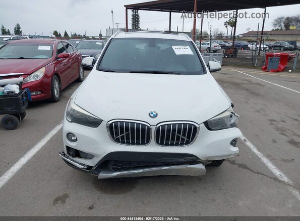 WBXHT3Z30J4A66475 2018 BMW X1 Белый Вид щитка приборов