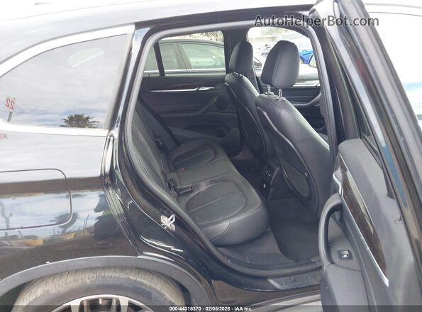 WBXHT3Z34G4A49252 2016 BMW X1 Черный Вид наклейки с VIN-кодом