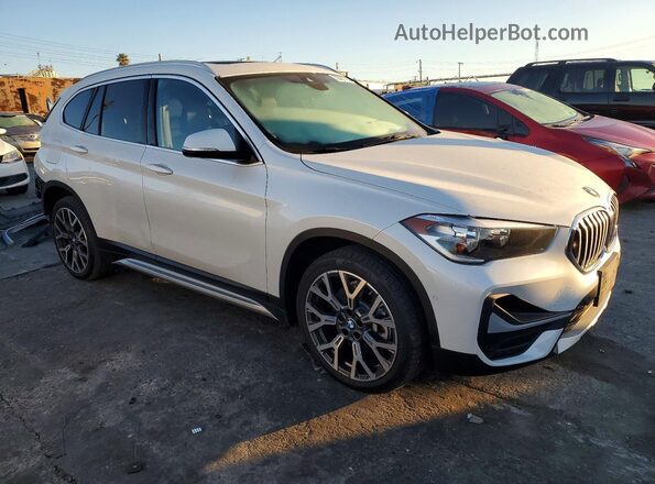 WBXJG7C03N5V19092 2022 BMW X1 Белый Передняя правая четверть