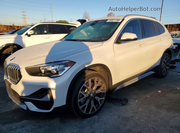 WBXJG7C03N5V19092 2022 BMW X1 Белый Передняя левая четверть