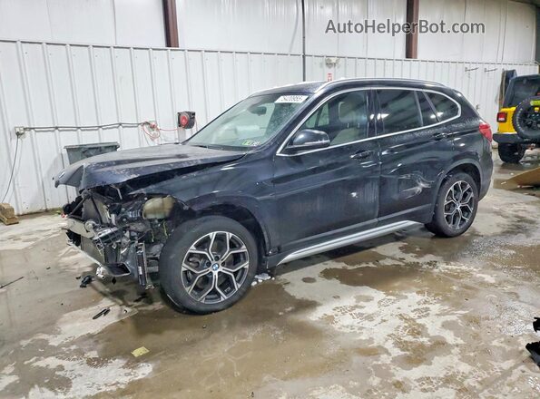 WBXJG9C07N5V41771 2022 BMW X1 Черный Передняя левая четверть