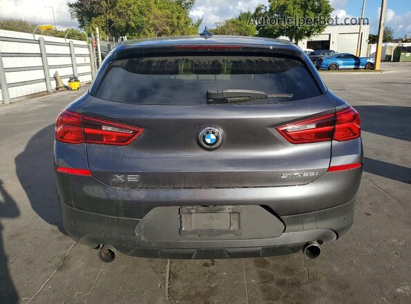 WBXYH9C02L5P63174 2020 BMW X2 Gray Rear view