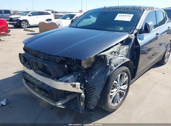 WBXYH9C06M5S16961 2021 BMW X2 Gray Widok z przodu