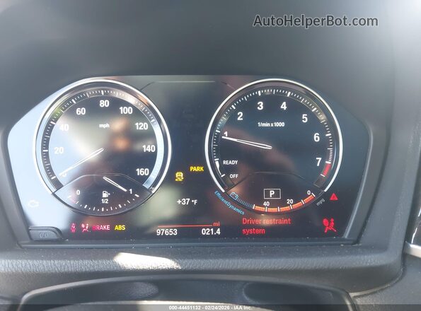 WBXYJ3C31JEJ82399 2018 BMW X2 Белый Вид задних сидений