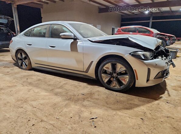 WBY23HD05SFV45781 2025 BMW I4 Белый Передняя правая четверть