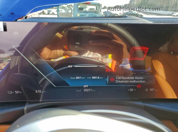 WBY23HD06SFV50746 2025 BMW I4 Синий Вид щитка приборов