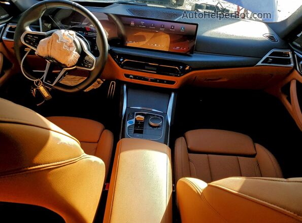 WBY23HD06SFV50746 2025 BMW I4 Синий Вид панели приборов