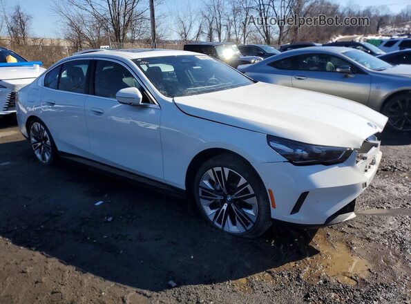 WBY33HG04TCV92884 2026 BMW OTHER Белый Передняя правая четверть
