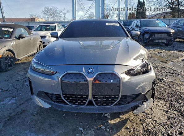 WBY43AW07RFS38975 2024 BMW I4 Gray Вид спереду