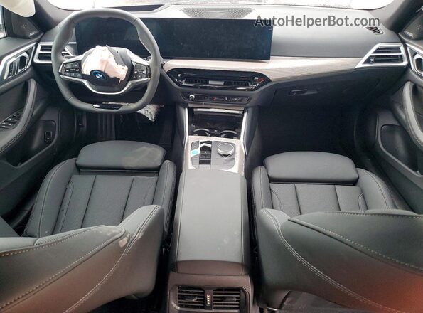WBY43HD09SFT98650 2025 BMW I4 Белый Вид панели приборов