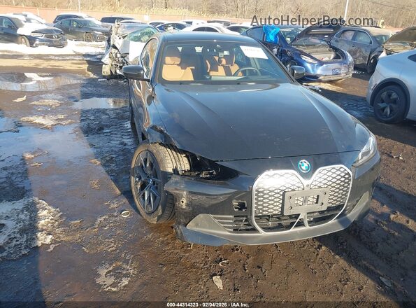 WBY43HD0XSFU44602 2025 BMW I4 Black Widok z przodu