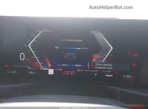 WBY43HD0XSFU44602 2025 BMW I4 Black Widok tylnych siedzeń