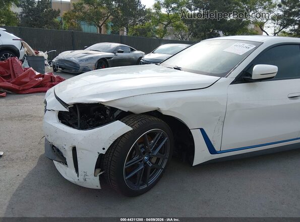 WBY73AW04RFS36100 2024 BMW I4 White Դիմացի տեսք