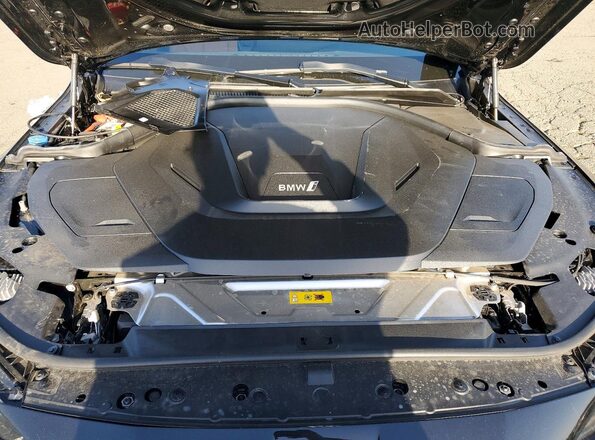 WBY73AW0XNFN08014 2022 BMW I4 Черный Вид задней части салона