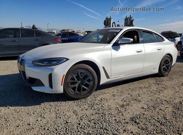 WBY73AW0XNFN10152 2022 BMW I4 Белый Передняя левая четверть