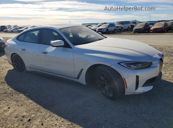 WBY73AW0XNFN10152 2022 BMW I4 Белый Передняя правая четверть