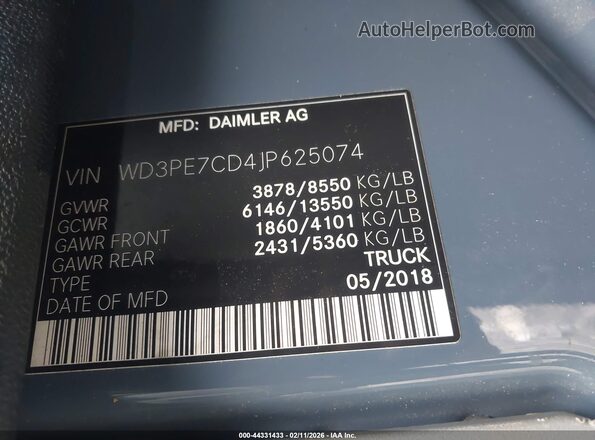 WD3PE7CD4JP625074 2018 MERCEDES-BENZ SPRINTER Green Widok komory silnika