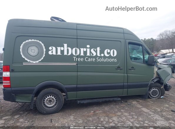WD3PE7CD4JP625074 2018 MERCEDES-BENZ SPRINTER Green Widok wnętrza z tyłu