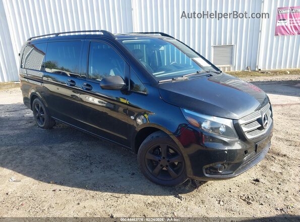 WD4PG2EE0H3234262 2017 MERCEDES-BENZ METRIS Black Przód prawy