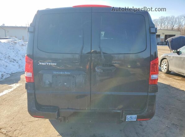 WDAPG2EE7H3311223 2017 MERCEDES-BENZ METRIS Черный Вид сзади