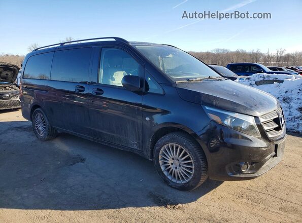 WDAPG2EE7H3311223 2017 MERCEDES-BENZ METRIS Черный Передняя правая четверть