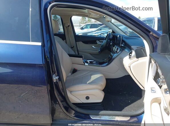 WDC0G4JB1GF051981 2016 MERCEDES-BENZ GLC 300 Dark Blue Вид салона спереди
