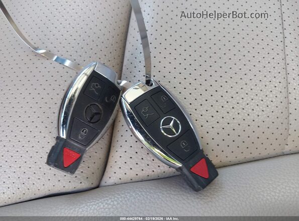 WDC0G4JB5JV061930 2018 MERCEDES-BENZ GLC 300 Серый Вид панели приборов