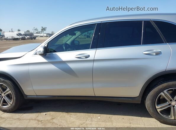 WDC0G4JB9GF058970 2016 MERCEDES-BENZ GLC 300 Серебряный Панорамный вид салона 360°