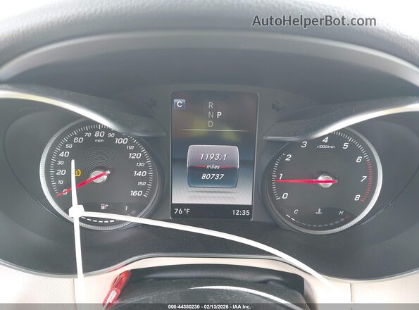 WDC0G4JB9JV088063 2018 MERCEDES-BENZ GLC 300 White Widok tylnych siedzeń