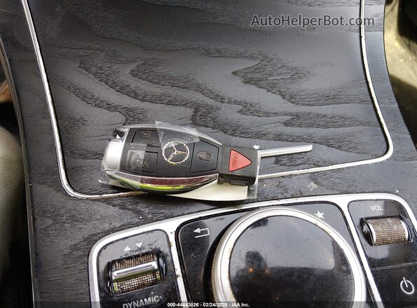WDC0G4JBXK1005572 2019 MERCEDES-BENZ GLC 300 Черный Вид панели приборов
