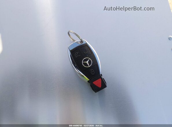 WDC0G4KB0JV015890 2018 MERCEDES-BENZ GLC 300 Серый Вид панели приборов