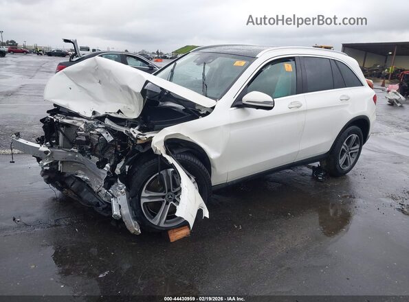 WDC0G4KB3JV019576 2018 MERCEDES-BENZ GLC 300 White Przód lewy